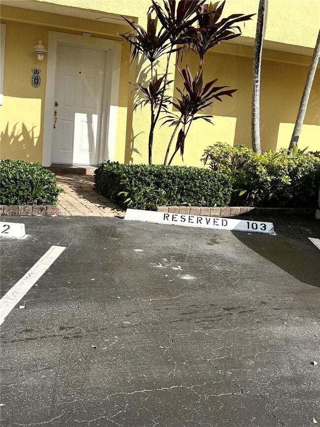 Building Photo - 1501 E Broward Blvd