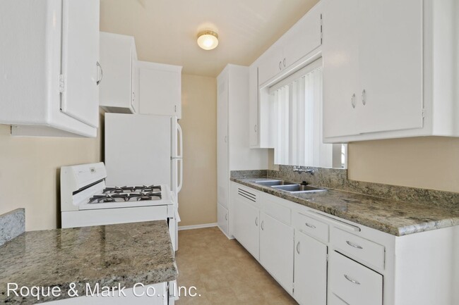 Foto del edificio - 2 br, 1 bath Apartment - 500 California Av...