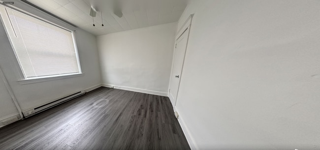 Foto del edificio - 2057 E Allegheny Ave