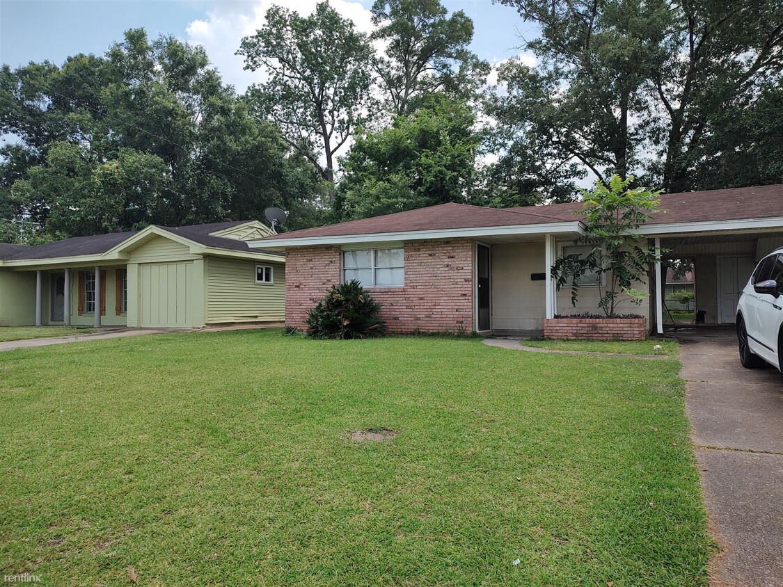 Foto principal - 3 br, 1.5 bath House - 5455 Bettes Lane