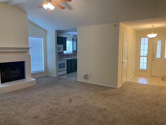 Foto del edificio - 1204 Cardinal Oaks Dr