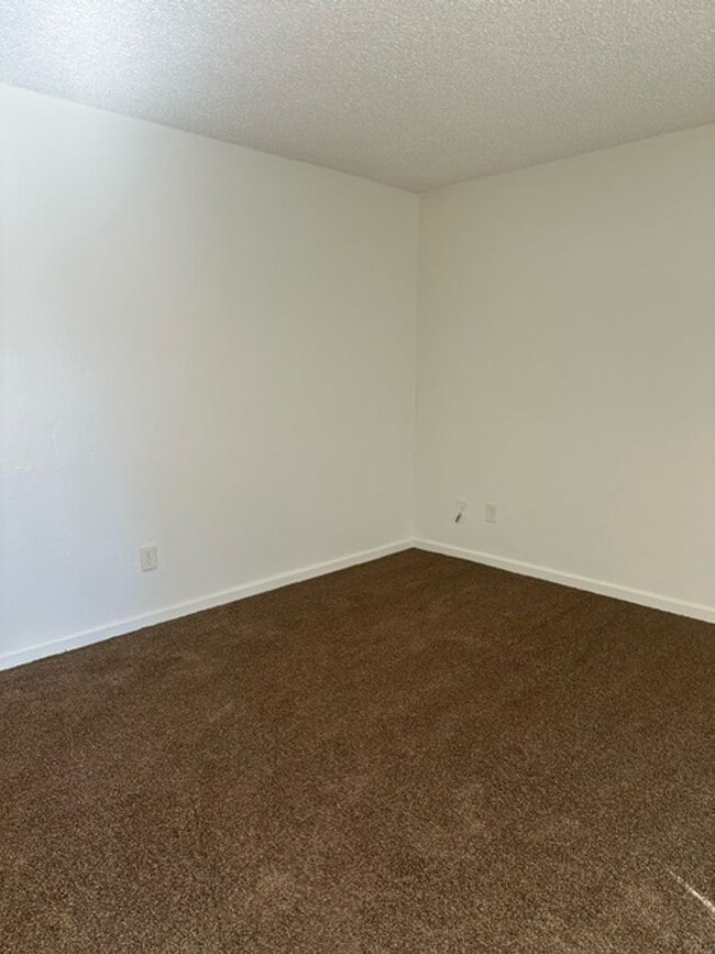 Foto del edificio - 708 Arvin St