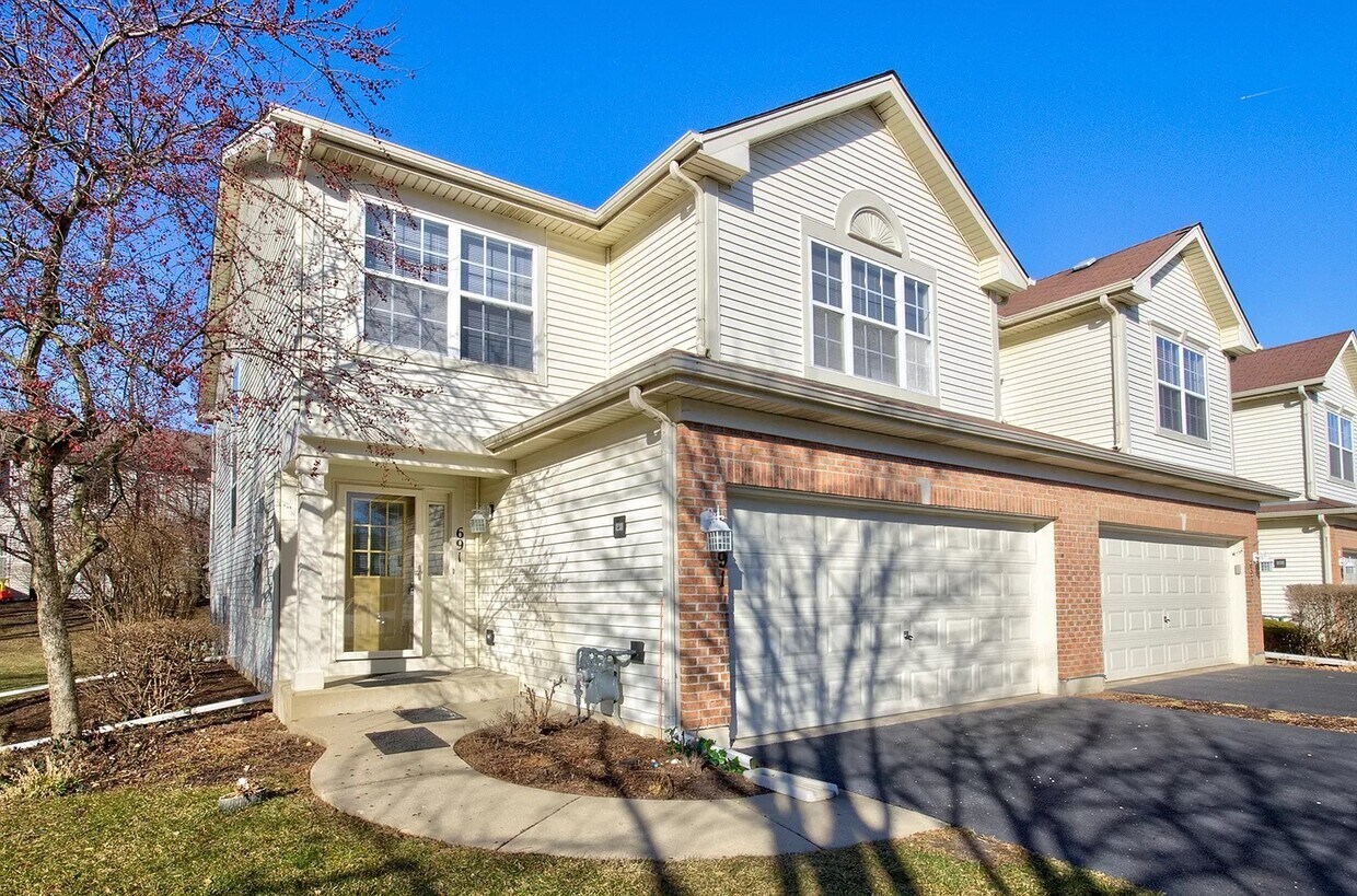 Foto principal - 691 Littleton Trail