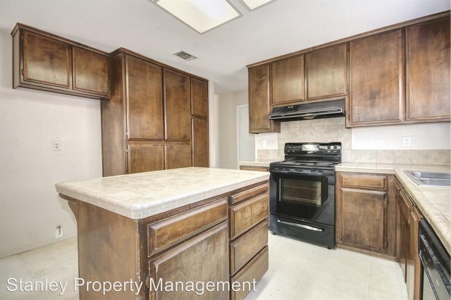 Building Photo - 3 br, 2 bath House - 8661 Banff Vista Way