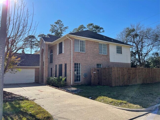 Foto del edificio - 8806 Edenbridge St