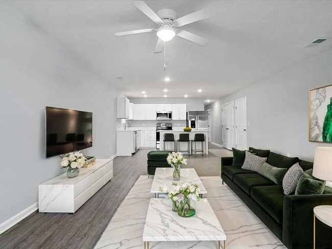 Interior Photo - Circle Point Villas