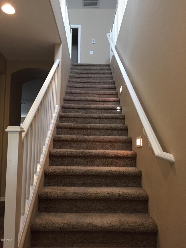 Foto del edificio - 14558 W Port Royale Ln