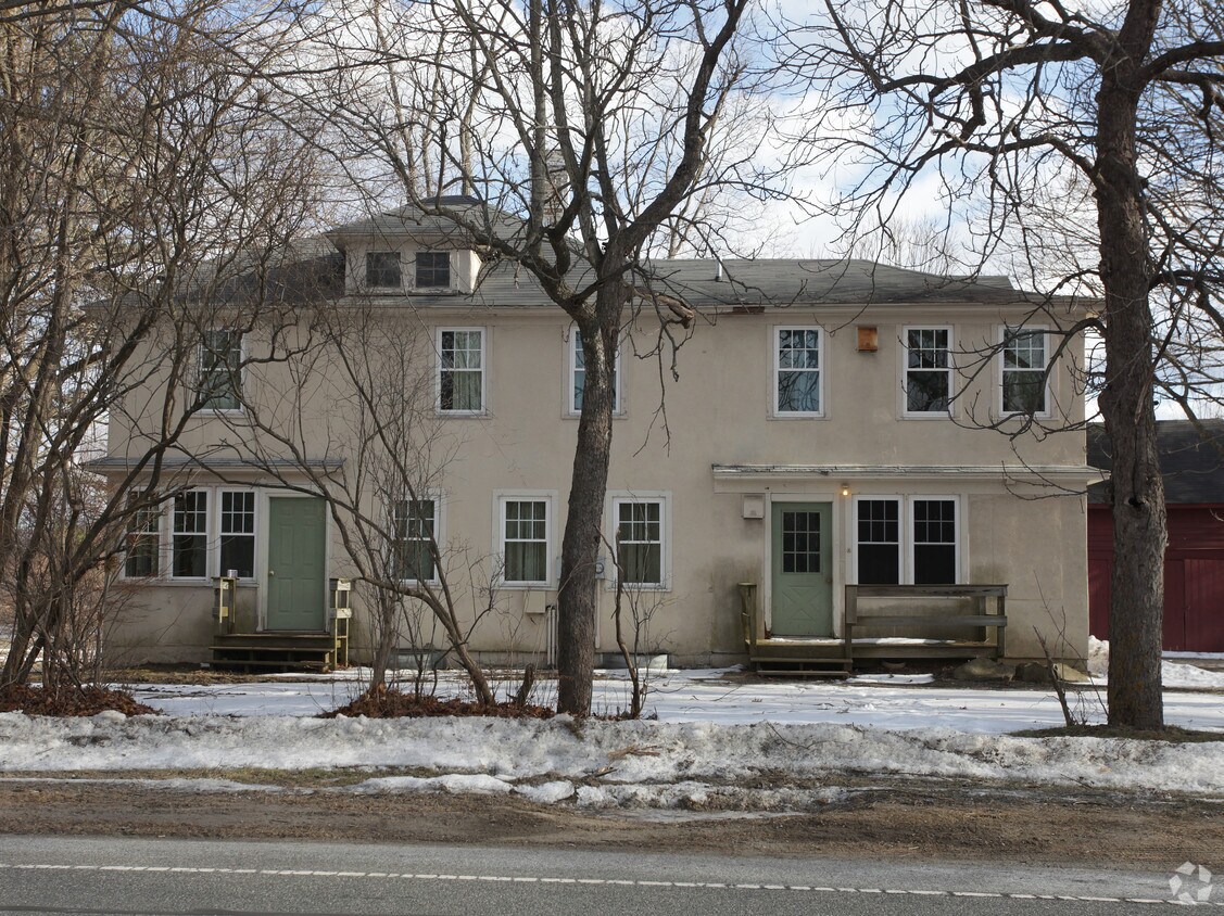 Building Photo - 377 S Main St
