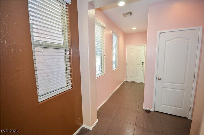 Foto del edificio - 7643 Peaceful Trellis Dr