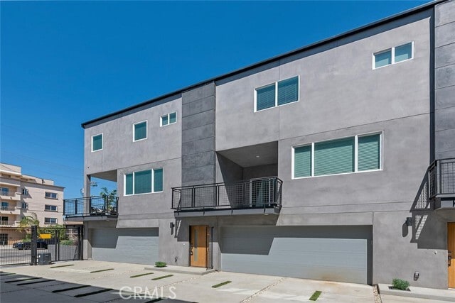 Foto del edificio - 13536 Vanowen St