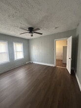 Building Photo - 203 Church St