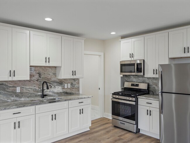 Foto del edificio - 3041 Holbrook St