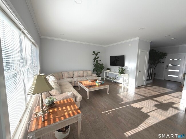 Building Photo - 28 Jefferson Ave