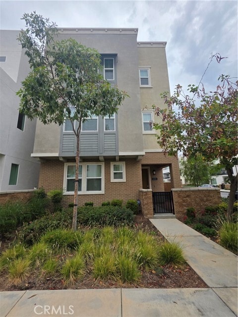 Building Photo - 11015 Deckhouse Dr