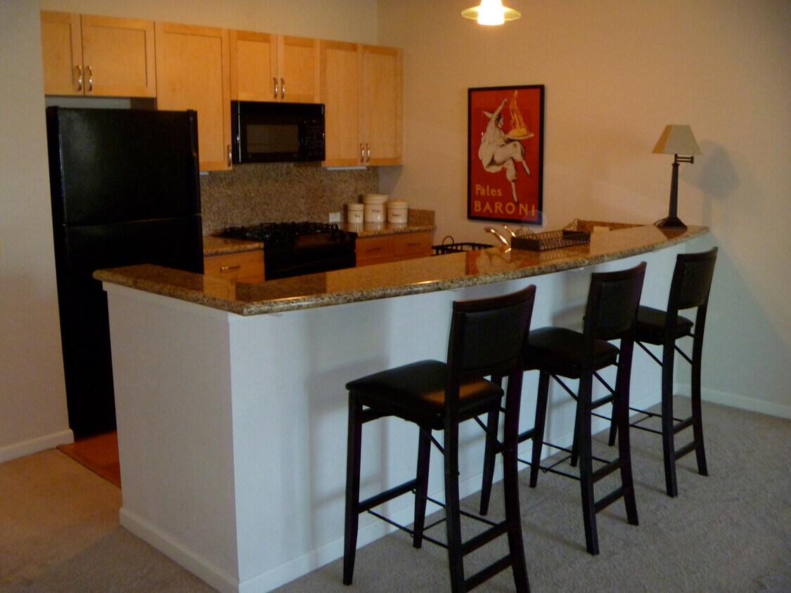 cocina - 1620 NE Broadway St