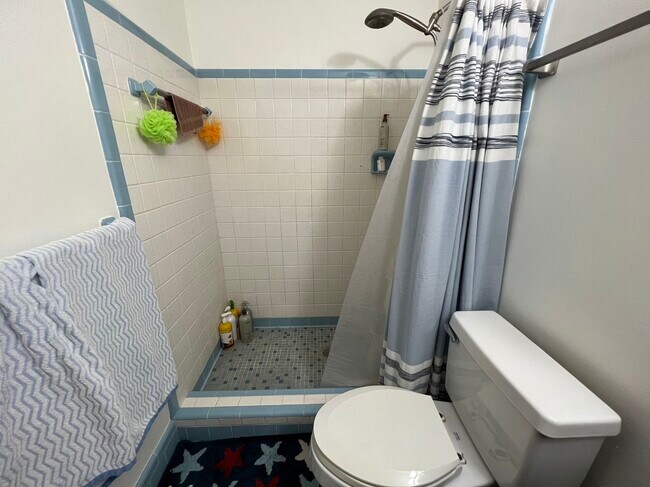 Foto del edificio - 799 Marvin Rd