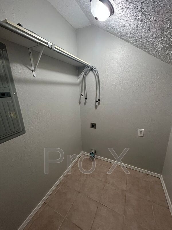 Foto del edificio - 3501 SW Landau Ct