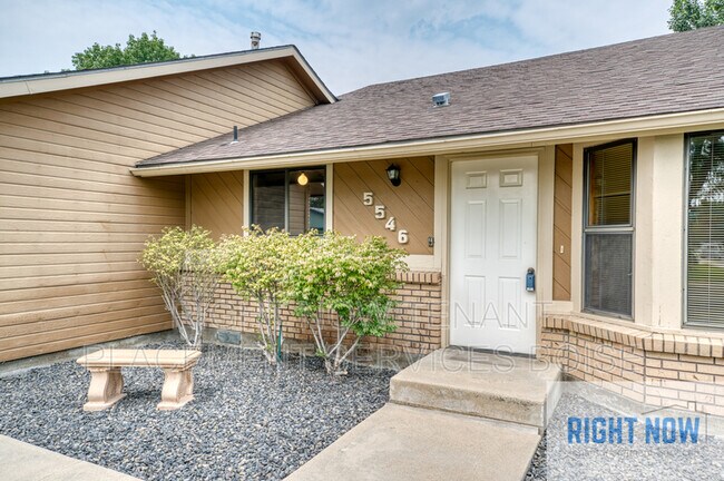 Foto del edificio - 5546 W Clearview Ct