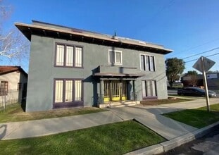 Building Photo - 2200 D St