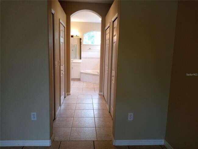 Foto del edificio - 6506 Waters Edge Way