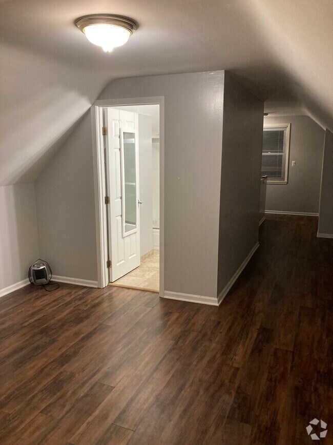 Home Gardens Apartments for Rent Royal Oak, MI 2 Rentals