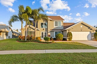 Building Photo - 2400 Seaford Dr