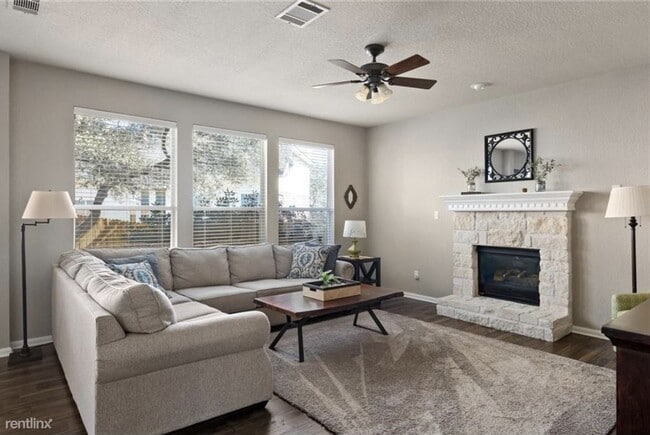Foto del edificio - 3 br, 2.5 bath House - 7503 Corrie Cove