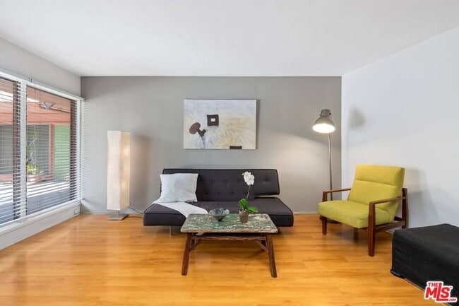 Foto del edificio - 1400 Hayworth Ave