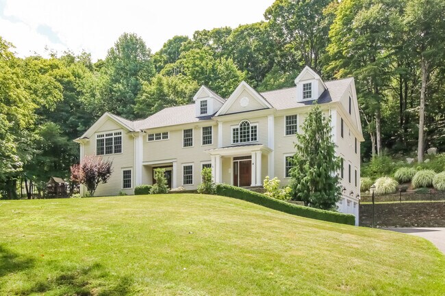 Building Photo - 478 Branchville Rd