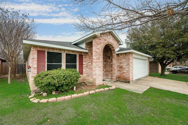 Building Photo - 807 Engleside Dr