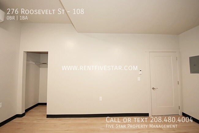 Building Photo - NEW Studio Apartment Available at Gardner ...