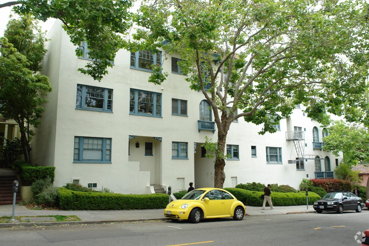 Garden Court Apartments 1799 Euclid Ave Berkeley, CA