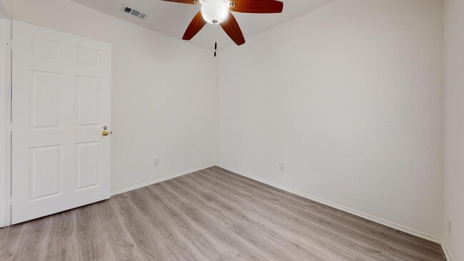Building Photo - 3525 Hacienda Dr