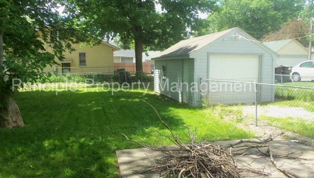 Building Photo - House in Central Peoria