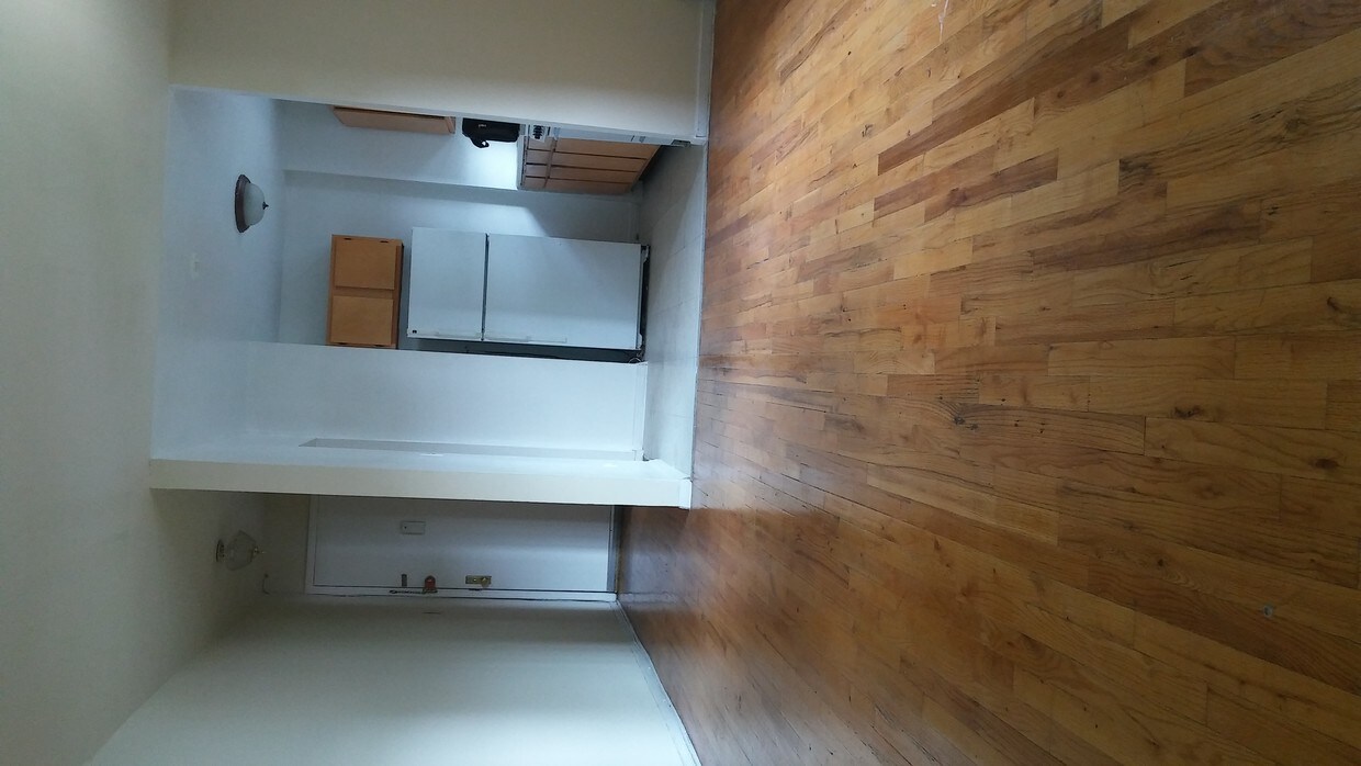 Foto principal - 8722 Winchester Blvd
