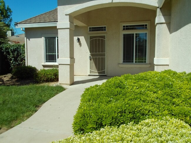 Foto del edificio - 1615 Bay Dr