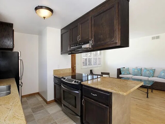 Foto del edificio - 1450 42nd Ave
