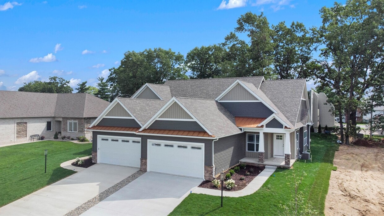 Foto principal - 218 Haines Dr
