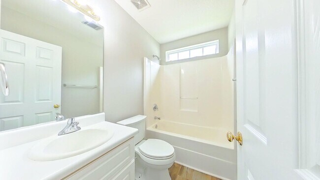 Foto del edificio - Beautiful 3 Bedroom Ranch