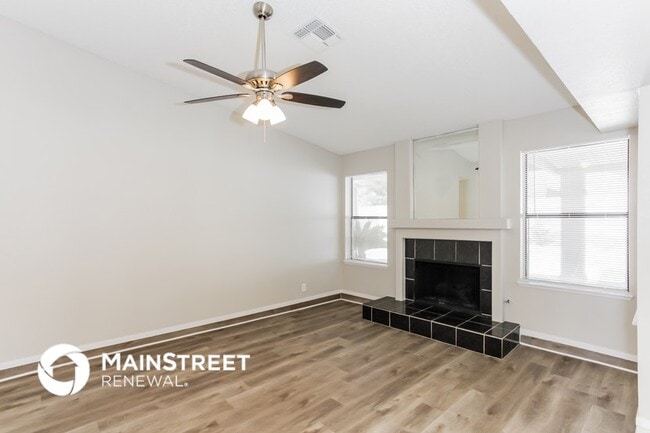 Foto del edificio - 4913 N Mondell Rd