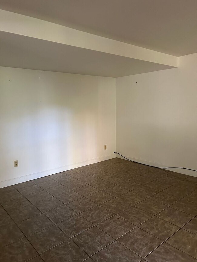 Foto del edificio - 25 Meta Dr