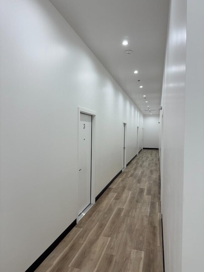 Foto del edificio - 1265 12th Ave