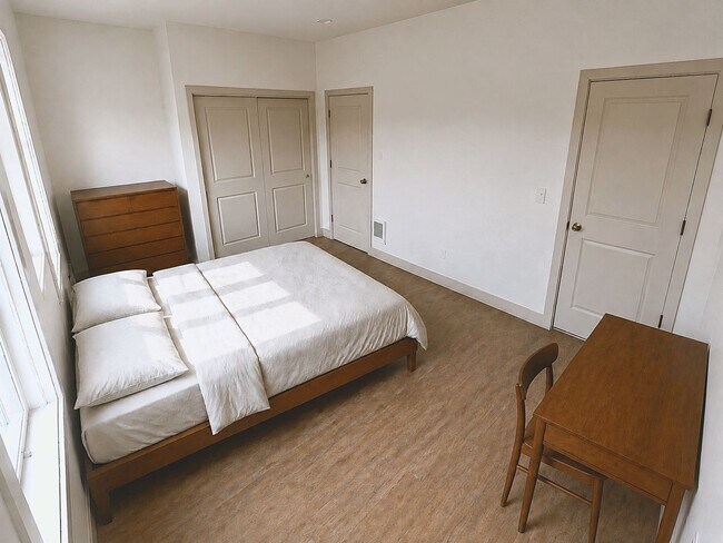 Foto del edificio - 404 S Almon St