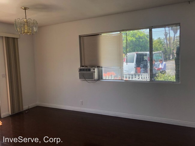 Foto del edificio - 3640-3642 Cogswell Rd