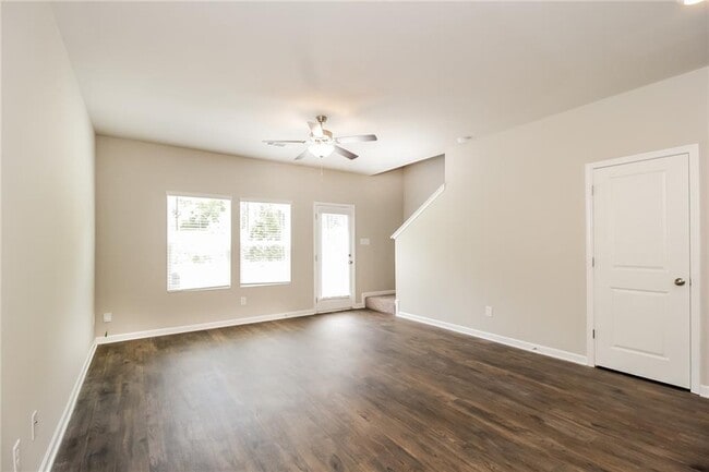 Building Photo - 217 Crestview Wy