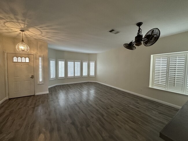 Foto del edificio - 36472 30th St E