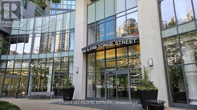 Building Photo - 5168 Yonge St