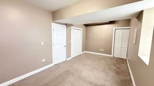 Building Photo - 8017 S Phillips Ave