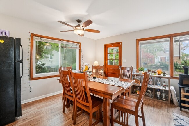 Building Photo - 5000 Quebec St