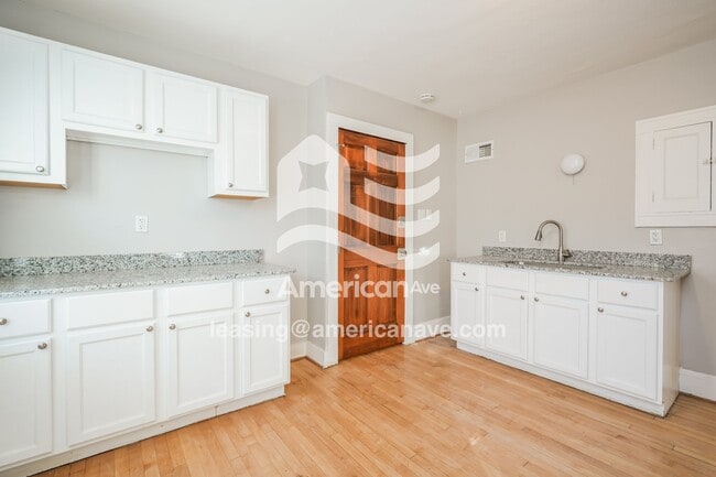 Building Photo - 2907#2909 North 44th Street, 53210; #1588012 - 1588012